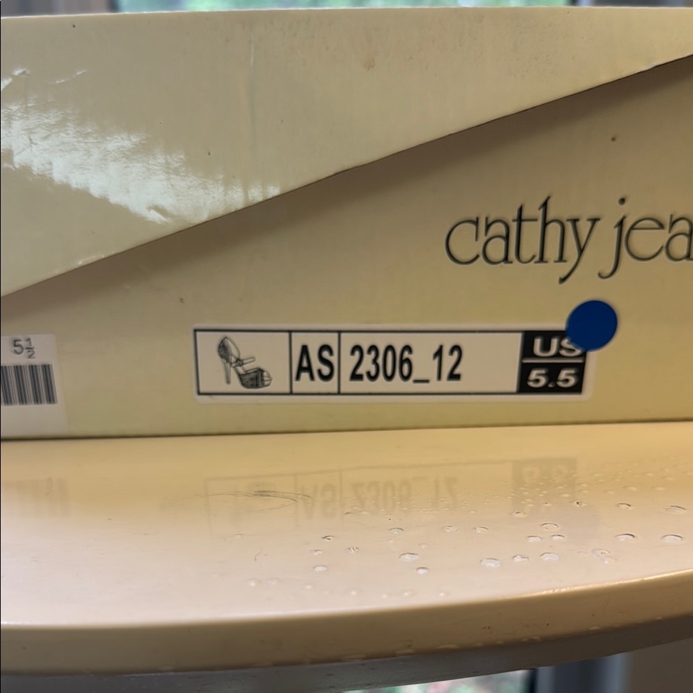 Cathy Jean Elegant silver whit stones Shoes “NEW “